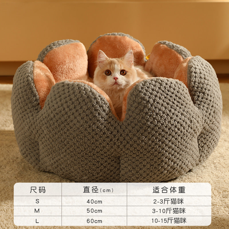 Cactus Petal Pet Bed - Winter Warm Soft Cat Bed & Dog Mat with Petal-Shaped Edge, Green Cushioned Center, Easy-Clean Polyester Pad for Indoor Cats - Cozy Cold Weather Bedding, Stylish Pet Nest, Plush Cushioning, Home Pets